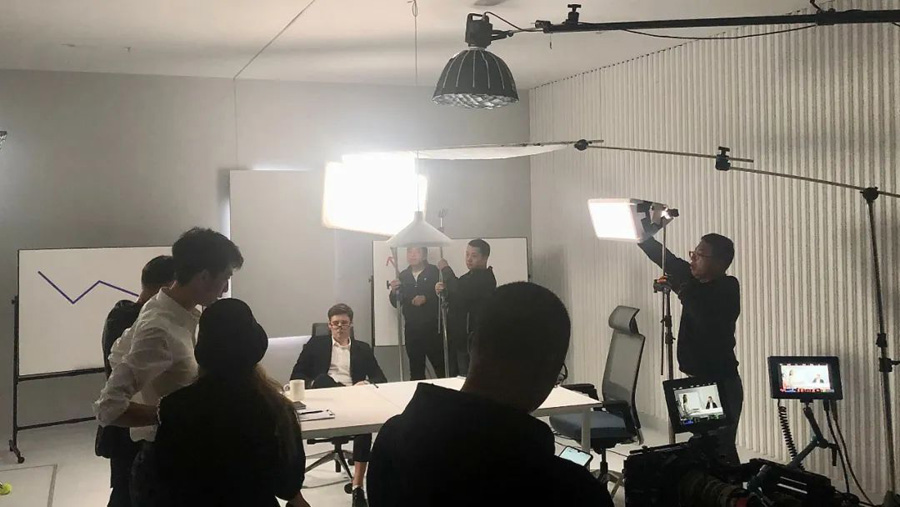 勝利的曙光在向上海招手！疫情歲月，順動而動